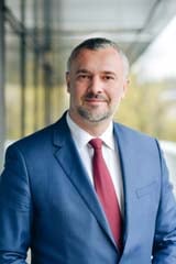 Burz Pinzaru Andrei, Managing Partner logo